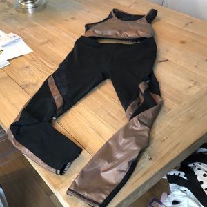 Fabletics bronze and black workout set